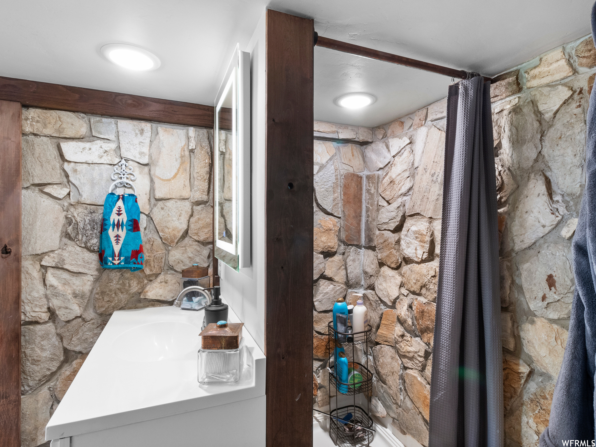 HIDDEN LAKE SUBDIVISION - Residential
