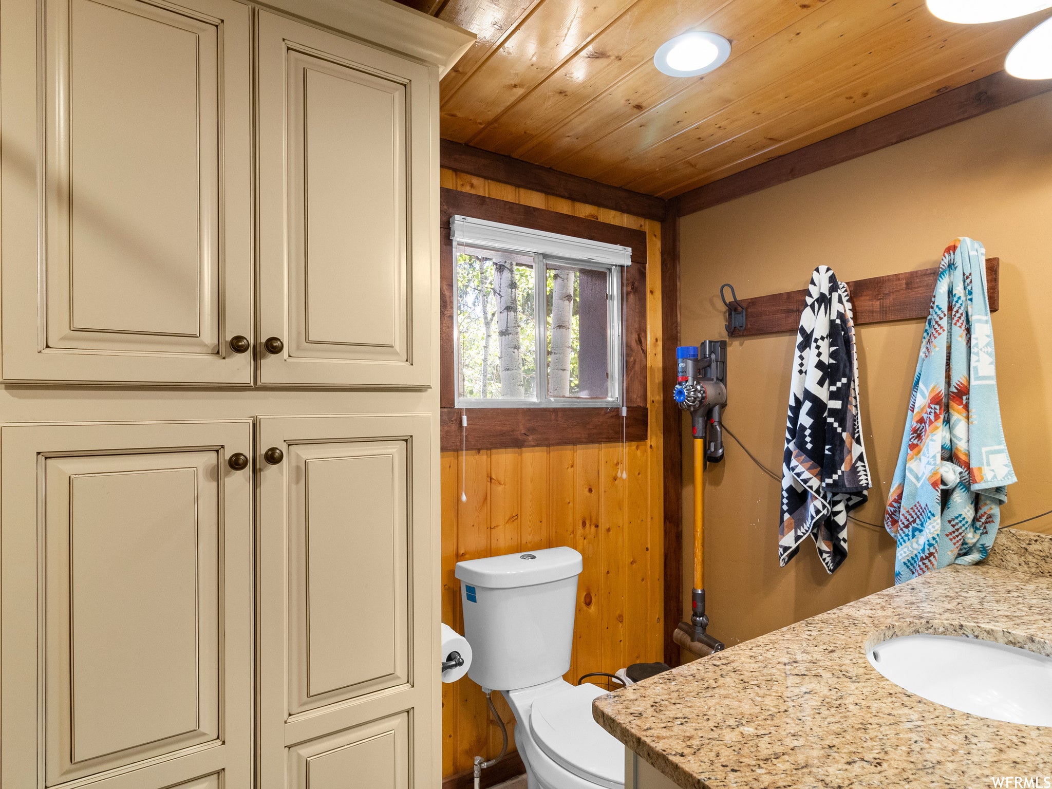 HIDDEN LAKE SUBDIVISION - Residential