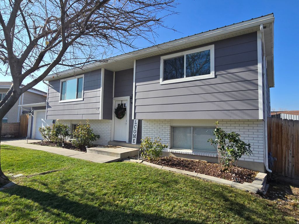 Photo of 3906 S BOOTHILL CIR, West Valley City, UT 84120 (MLS # 2147614)