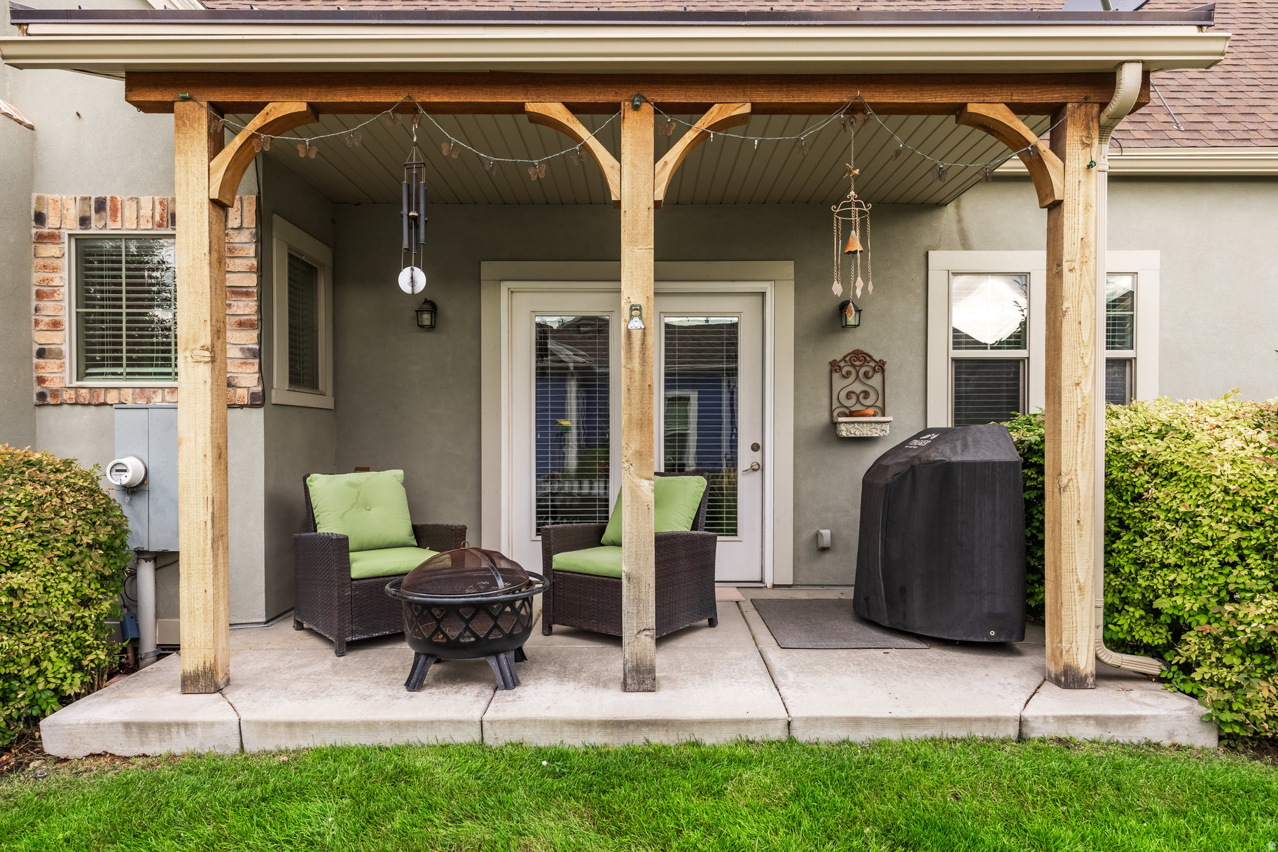 DAYBREAK GARDEN PARK - Residential