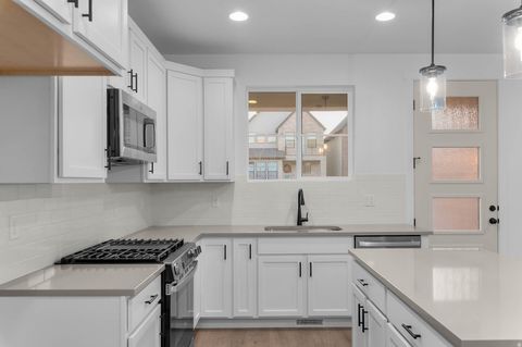 Tiny photo for 2332 N SUNMORE WAY, Lehi, UT 84048 (MLS # 2125819)