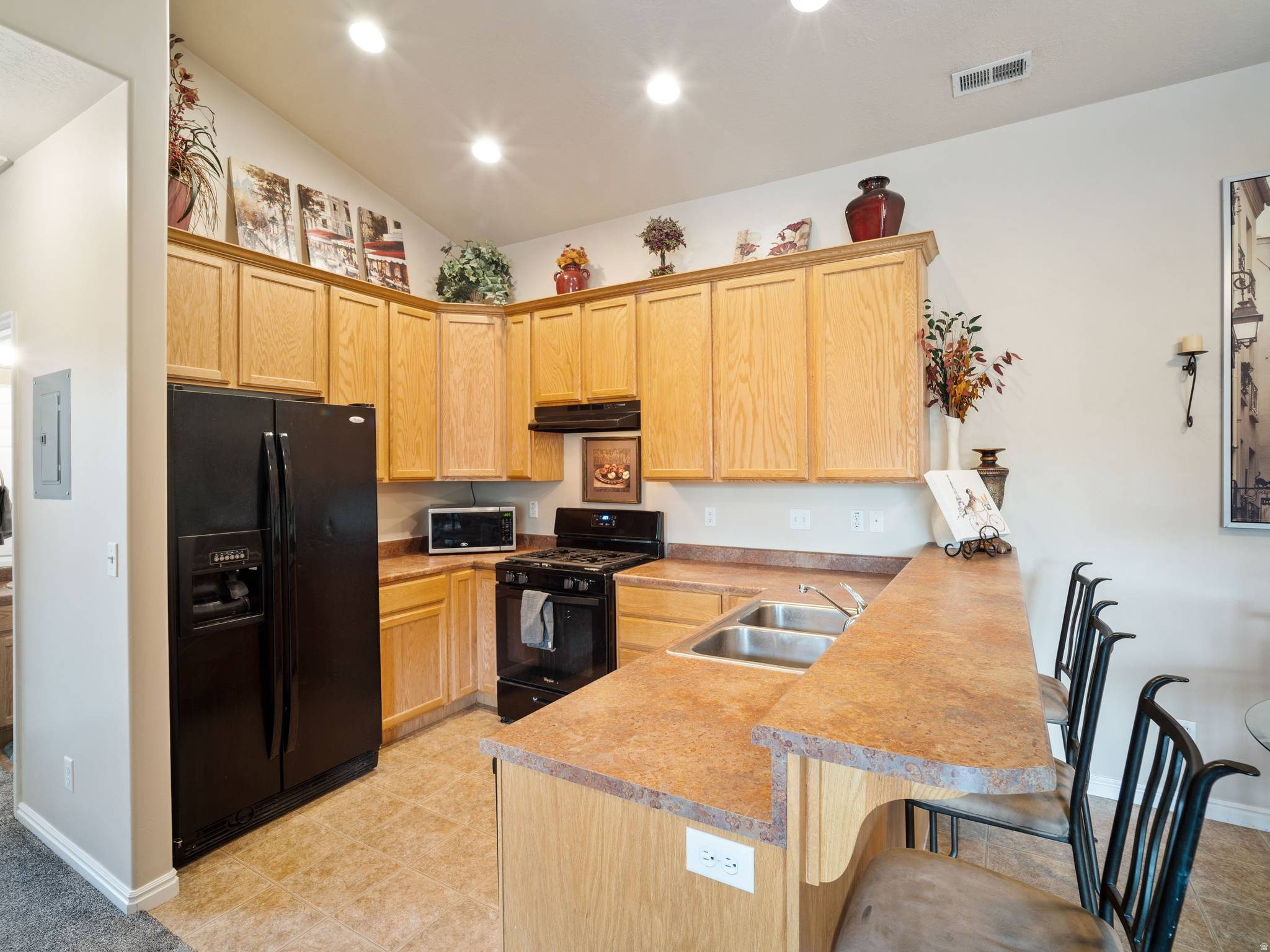 COVENTRY AT FOXBORO - Residential