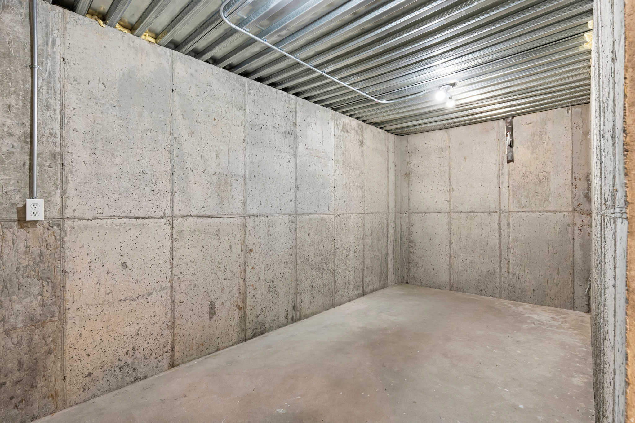 YOUNG PROPERTY - Residential