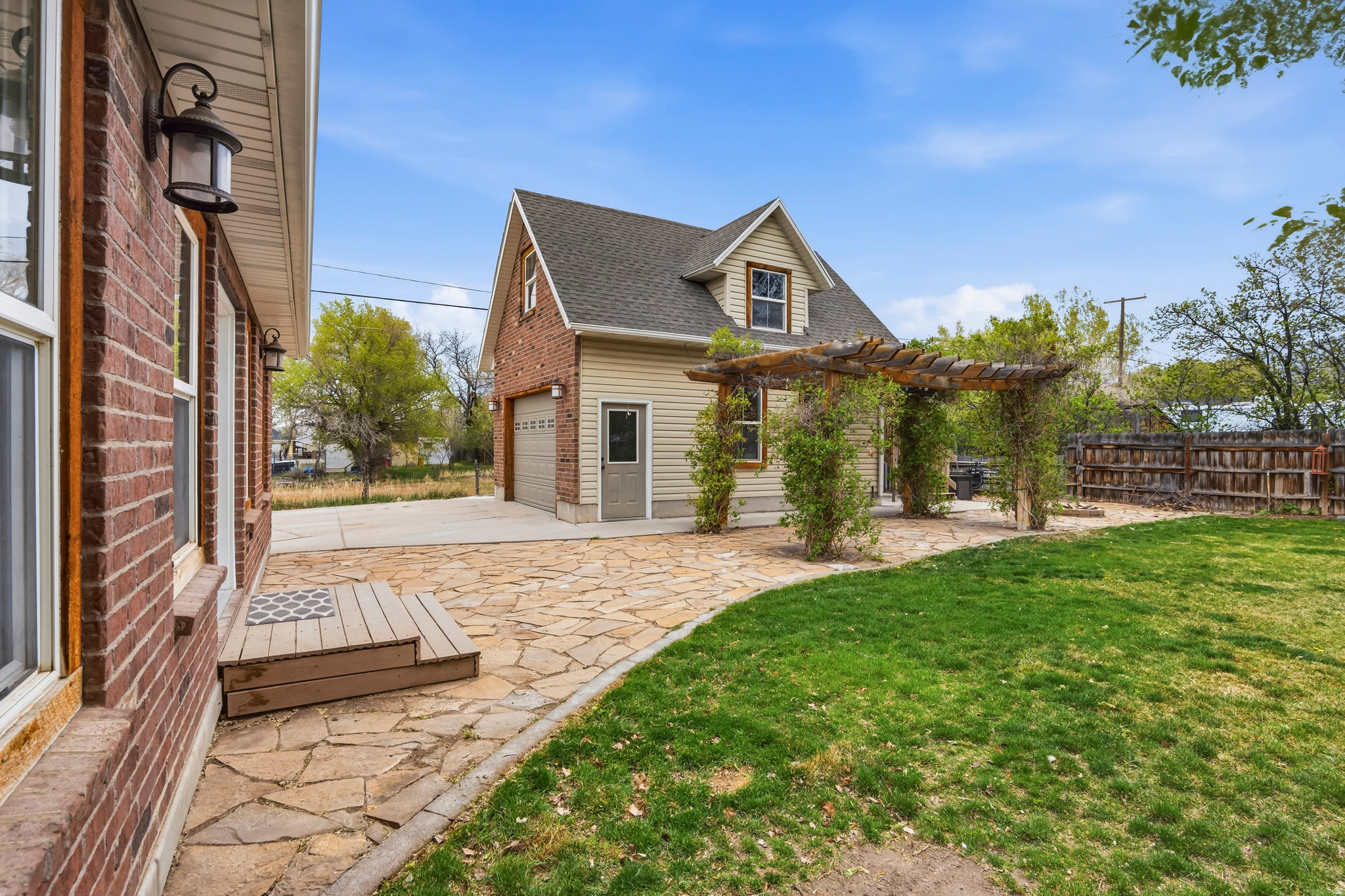 YOUNG PROPERTY - Residential