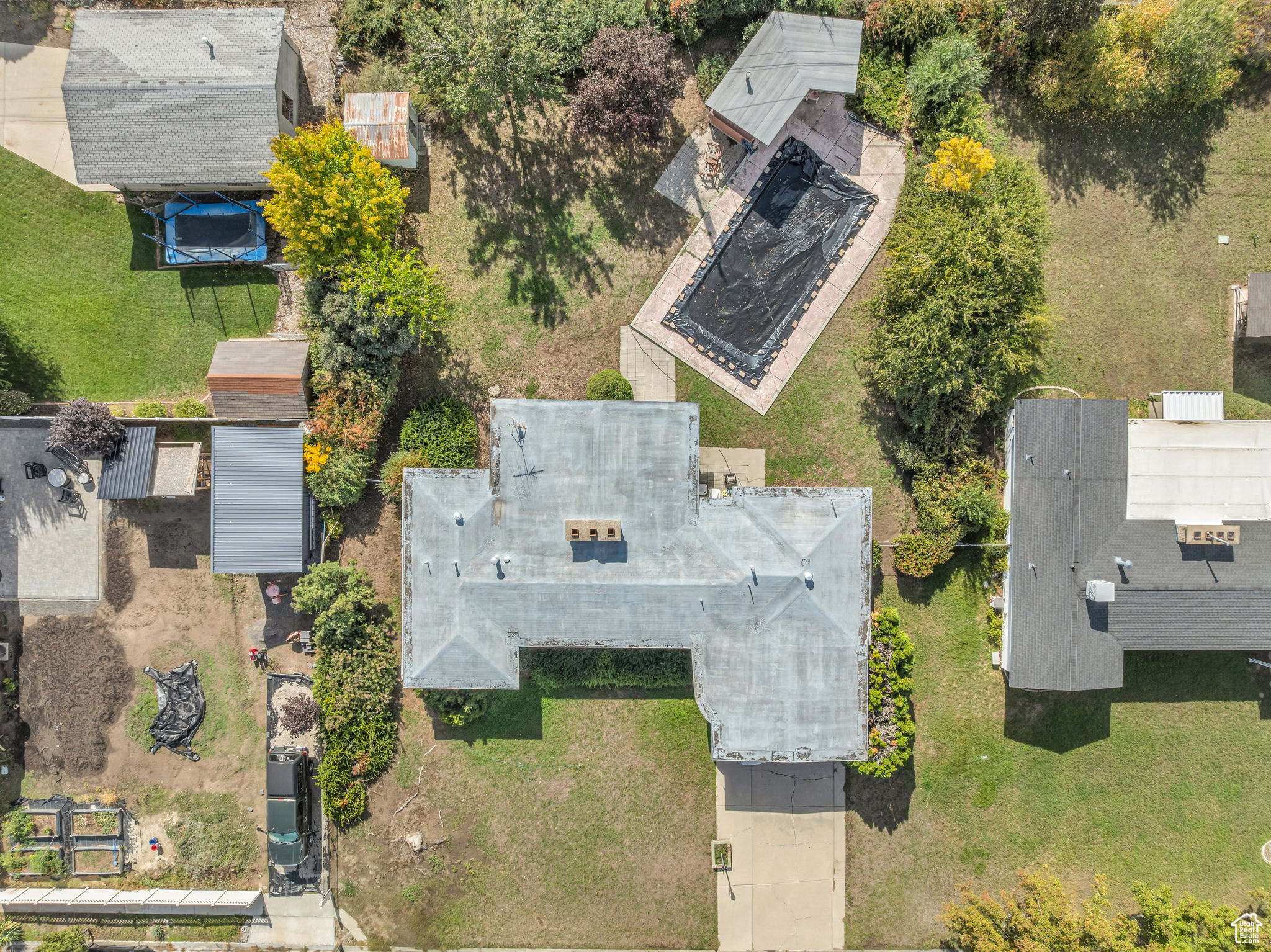 ALPINE GARDENS - Residential