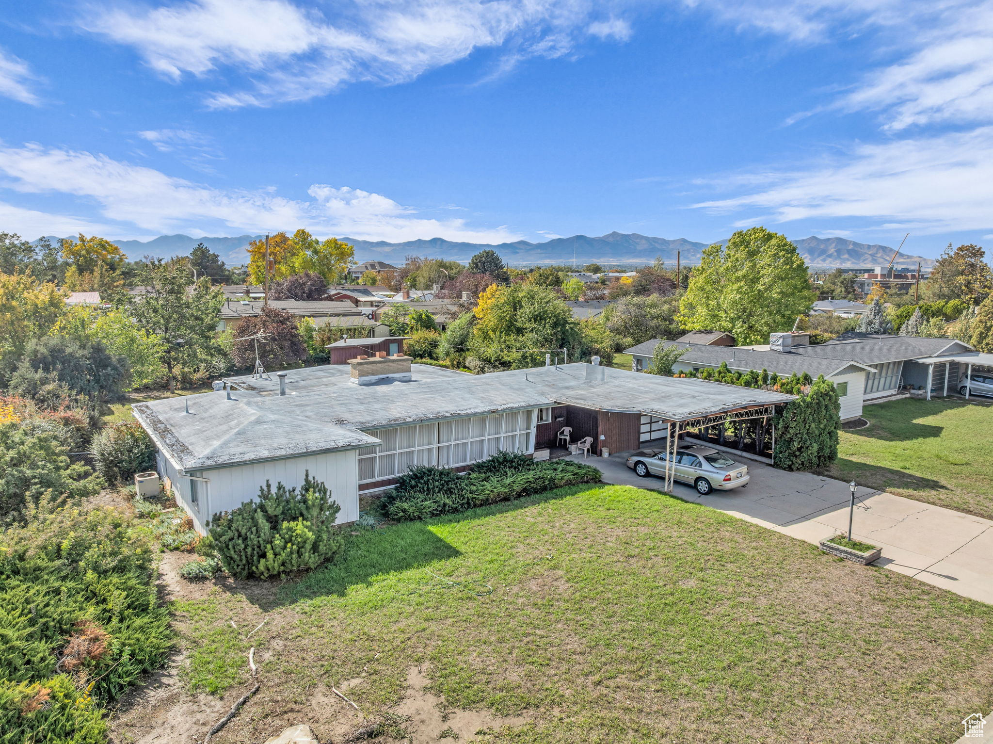 ALPINE GARDENS - Residential