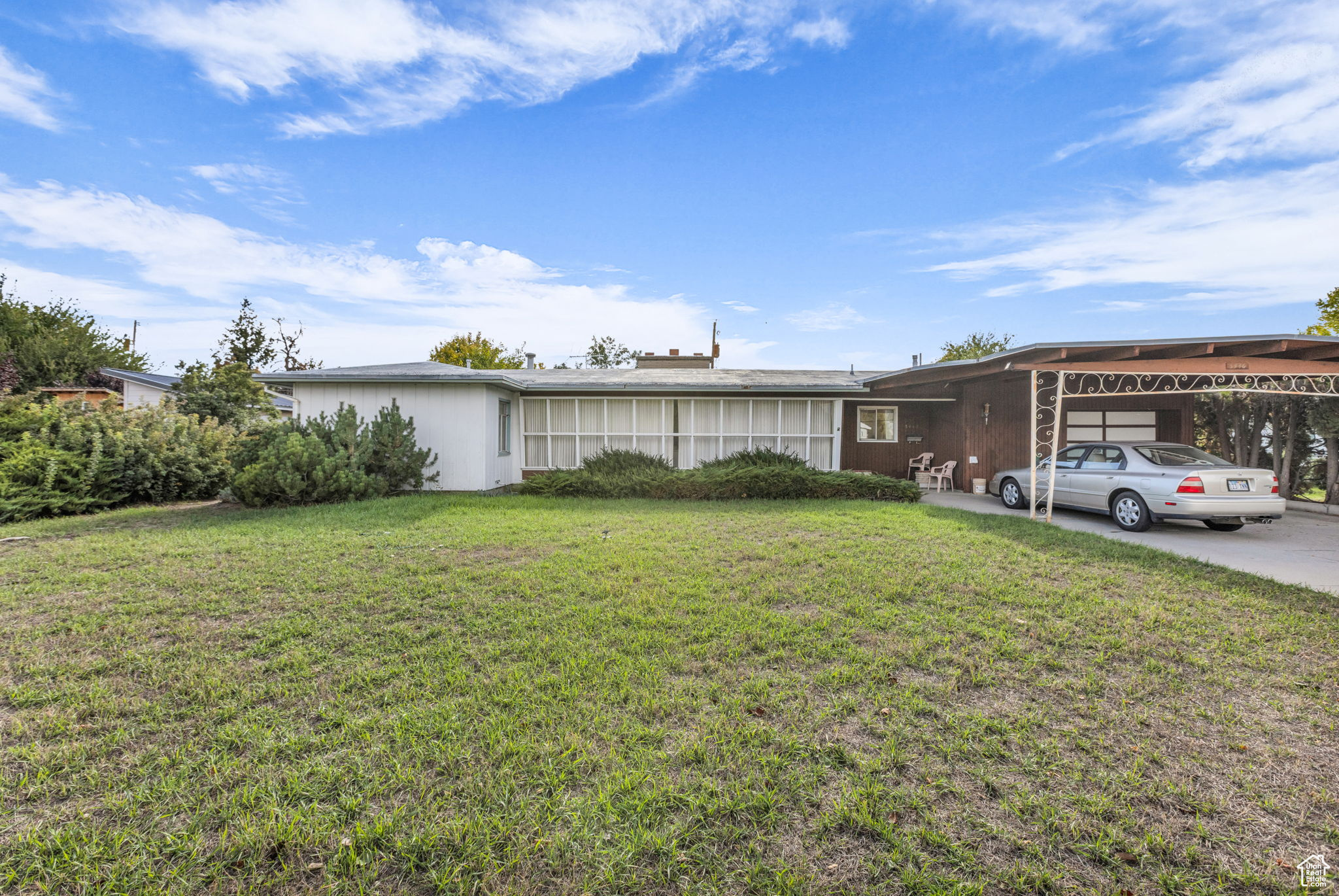 ALPINE GARDENS - Residential