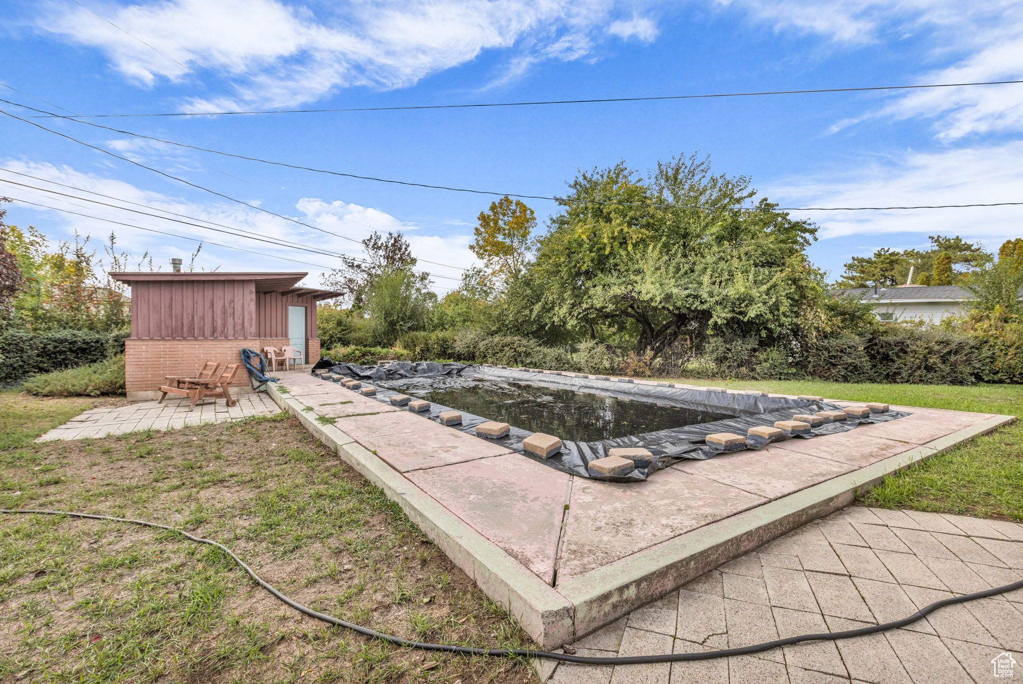 ALPINE GARDENS - Residential