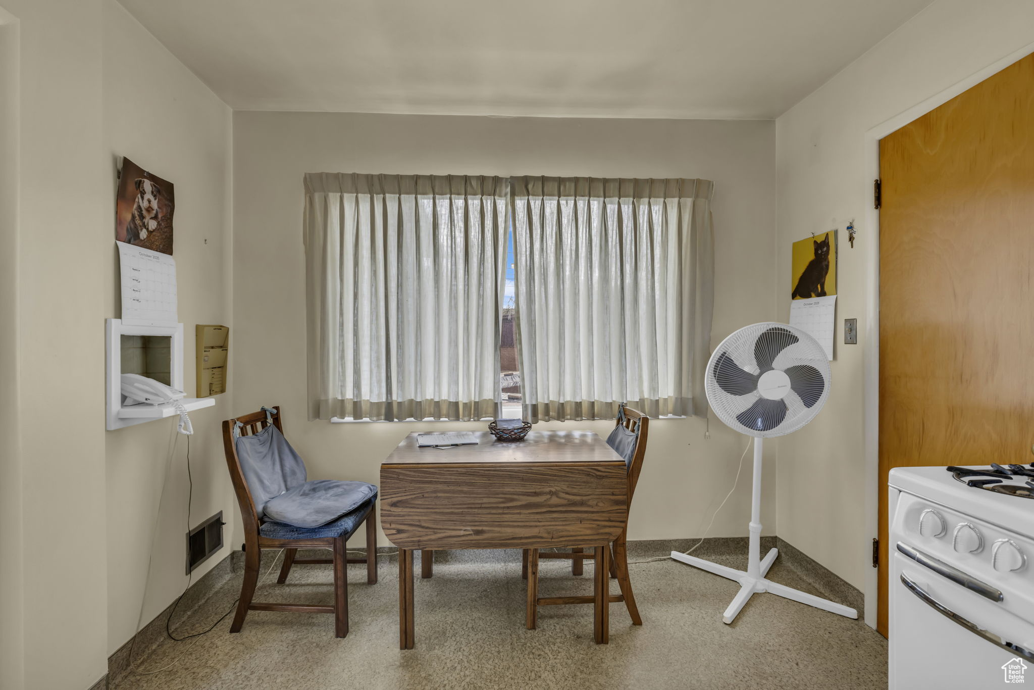 ALPINE GARDENS - Residential