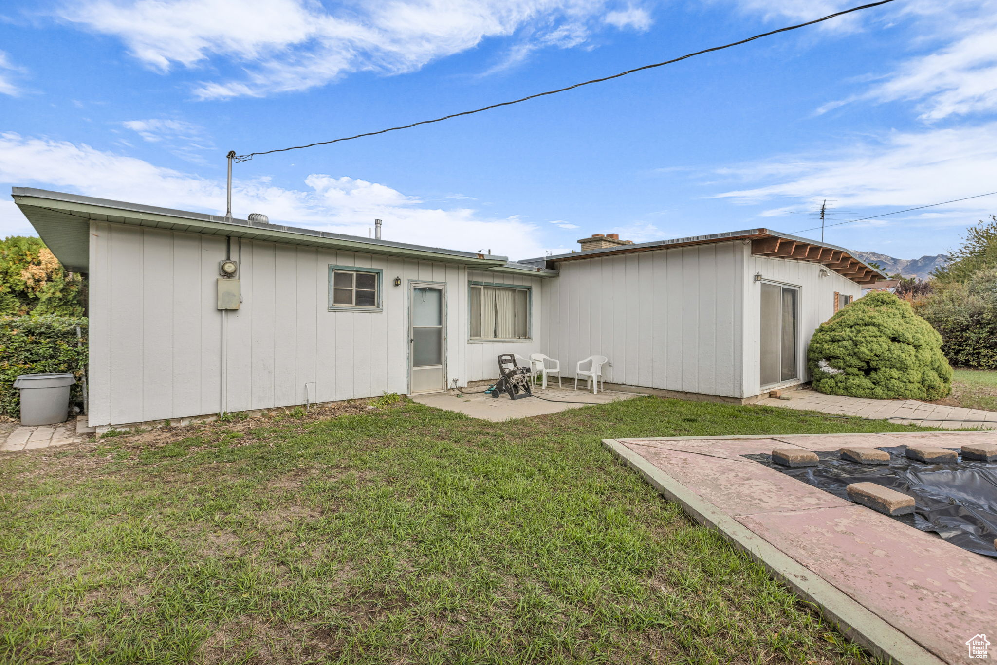 ALPINE GARDENS - Residential