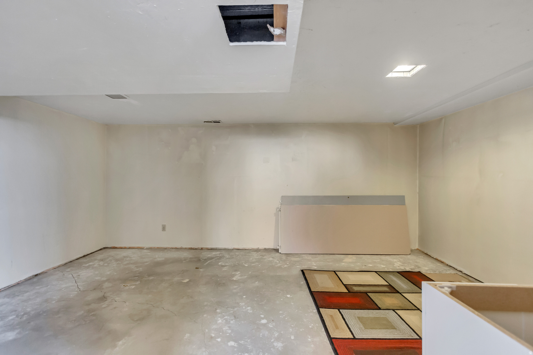 BLAKE HEIGHTS #12 - Residential