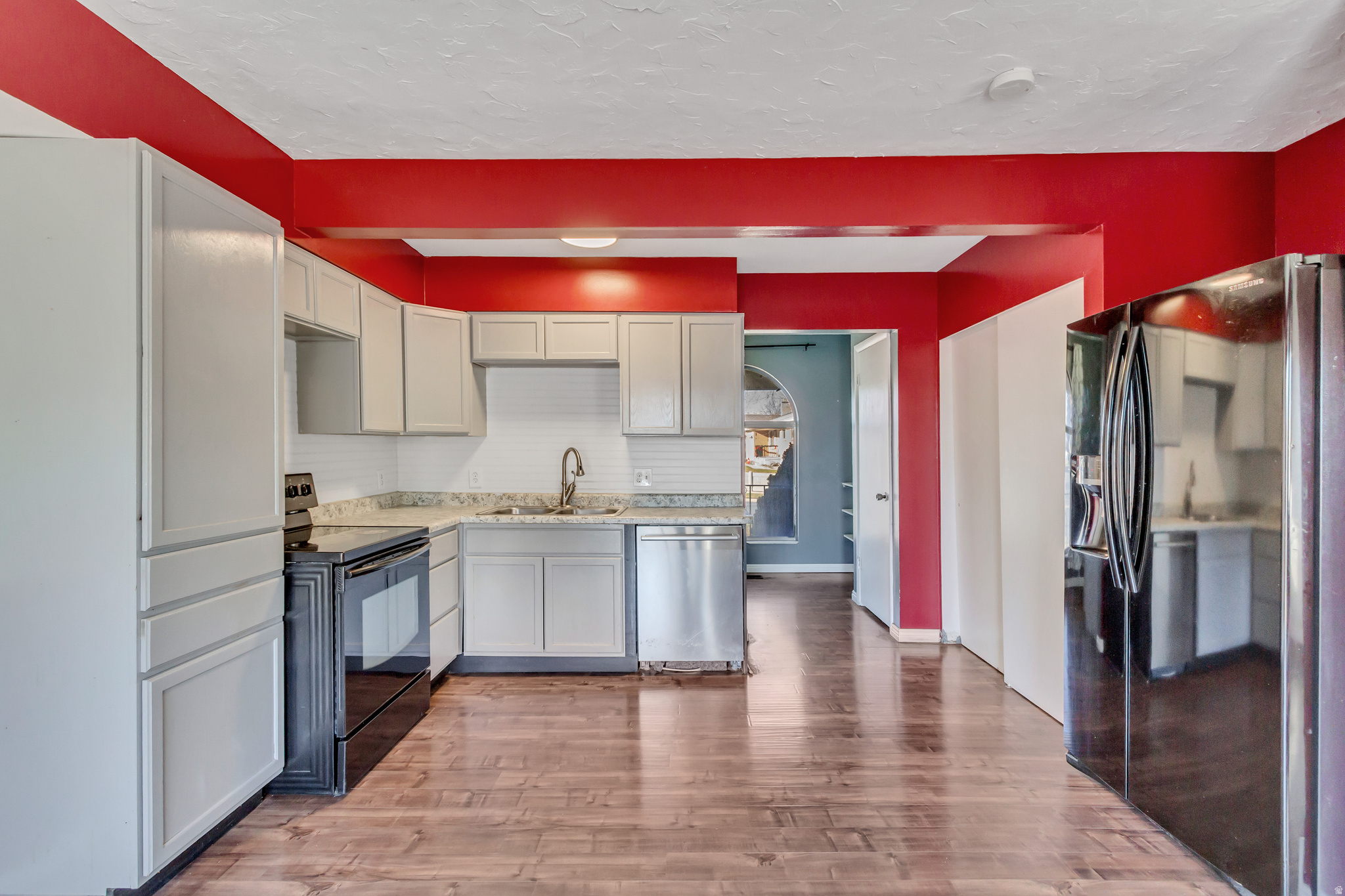 BLAKE HEIGHTS #12 - Residential