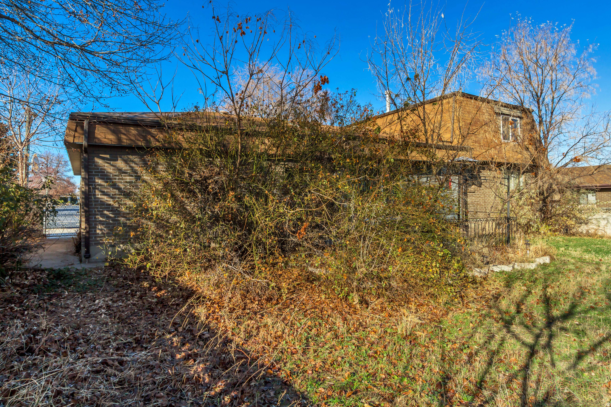 BLAKE HEIGHTS #12 - Residential