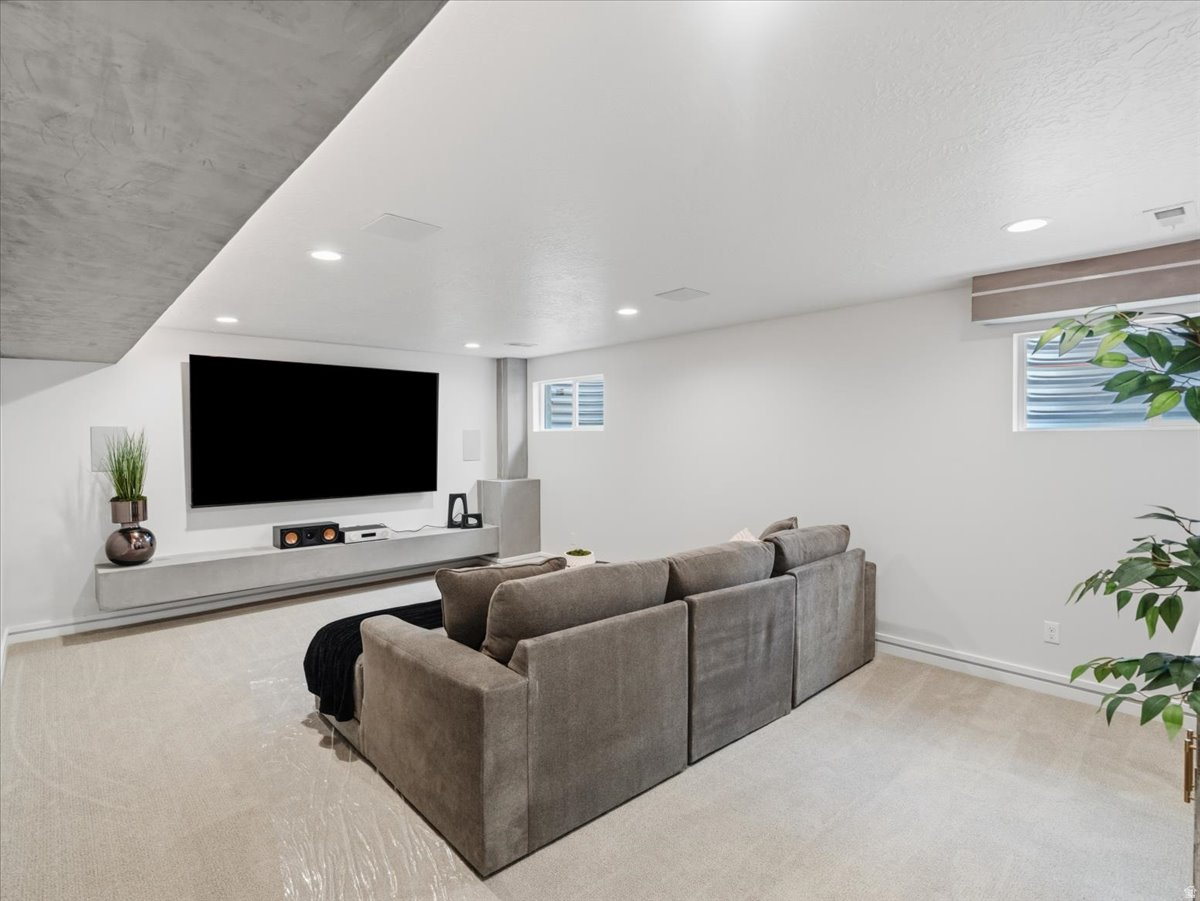 WASATCH HILLS - Residential