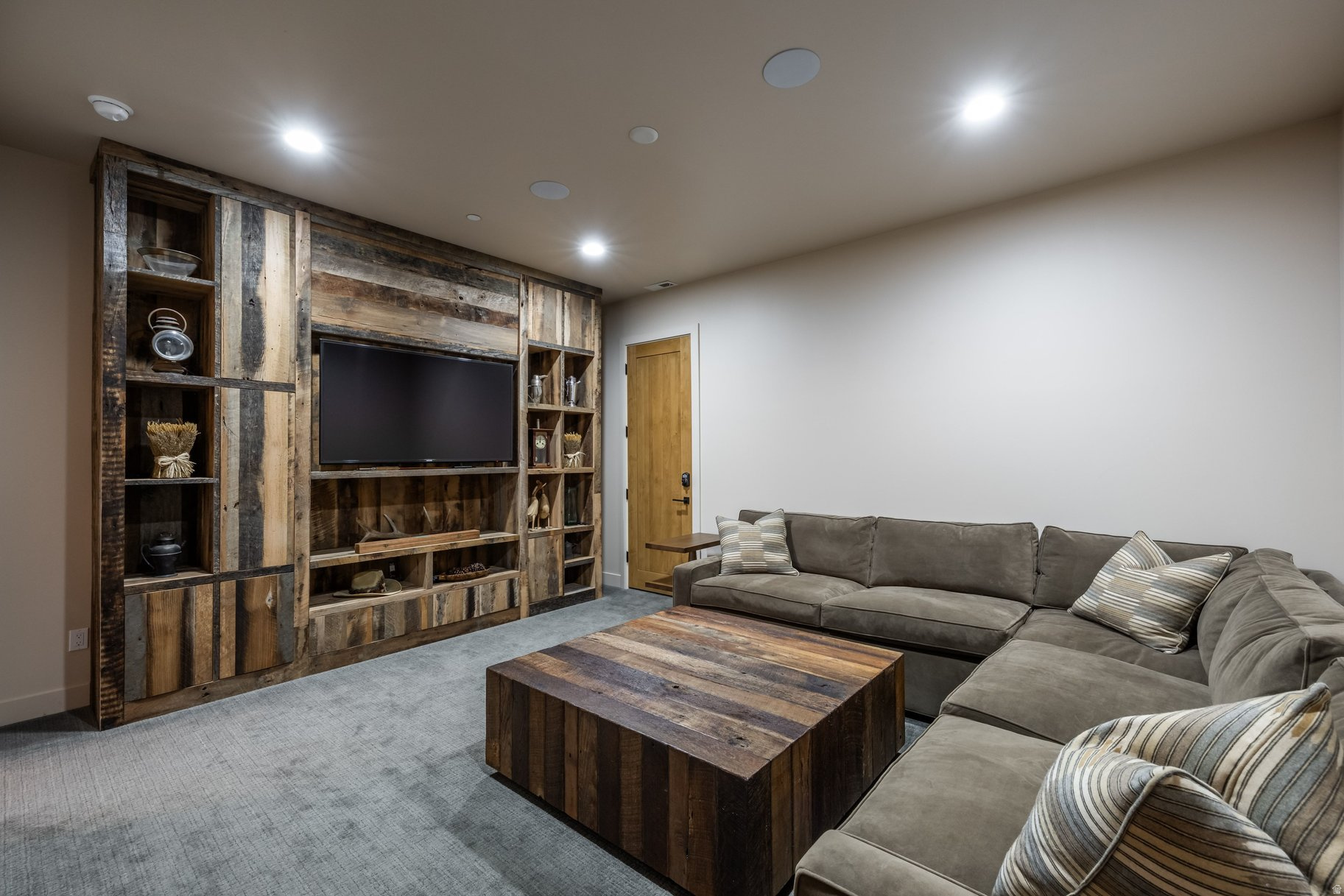 VICTORY RANCH - Residential