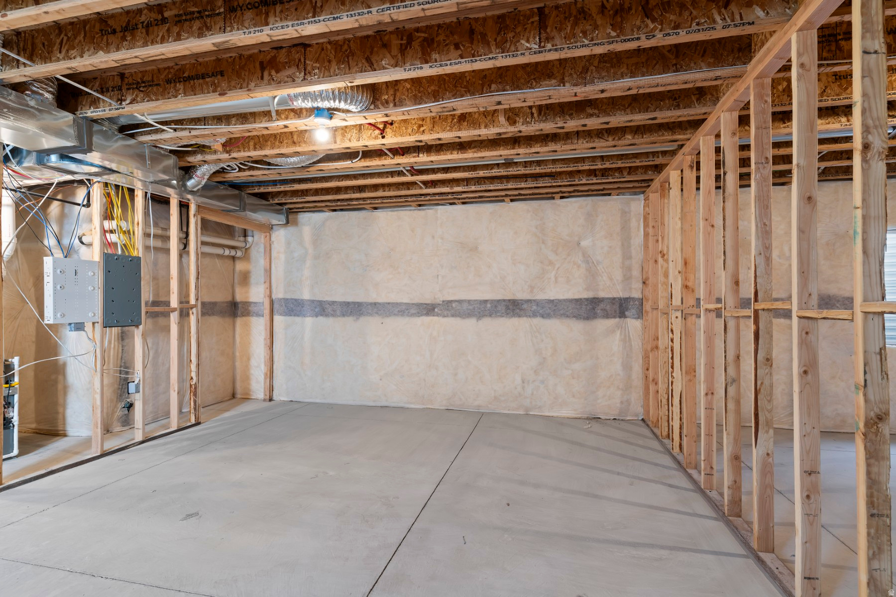 BEACON POINTE - Residential