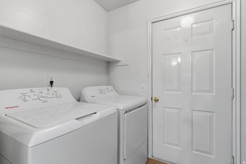 Tiny photo for 104 W 525 N, Layton, UT 84041 (MLS # 2157358)