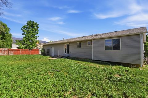 Tiny photo for 104 W 525 N, Layton, UT 84041 (MLS # 2157358)
