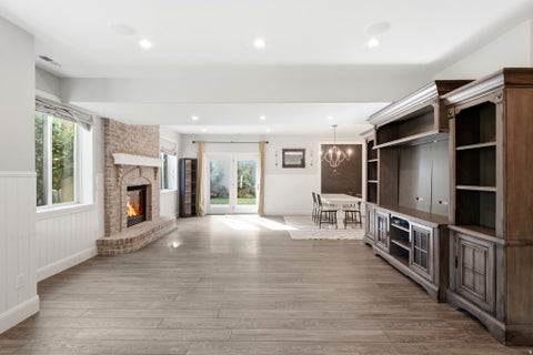 Tiny photo for 1017 N OAKRIDGE DR, Farmington, UT 84025 (MLS # 2178786)