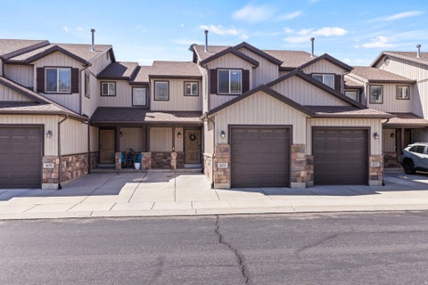 Photo of 1673 N 450 E, North Ogden, UT 84404 (MLS # 2182061)