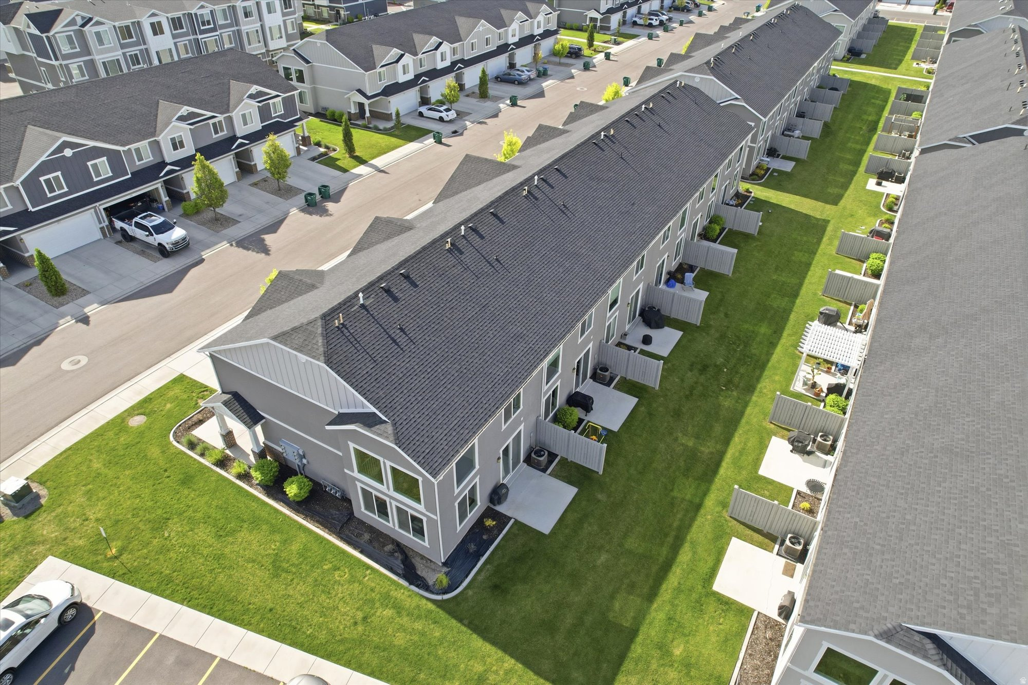 LAKEVIEW FIELDS - Residential