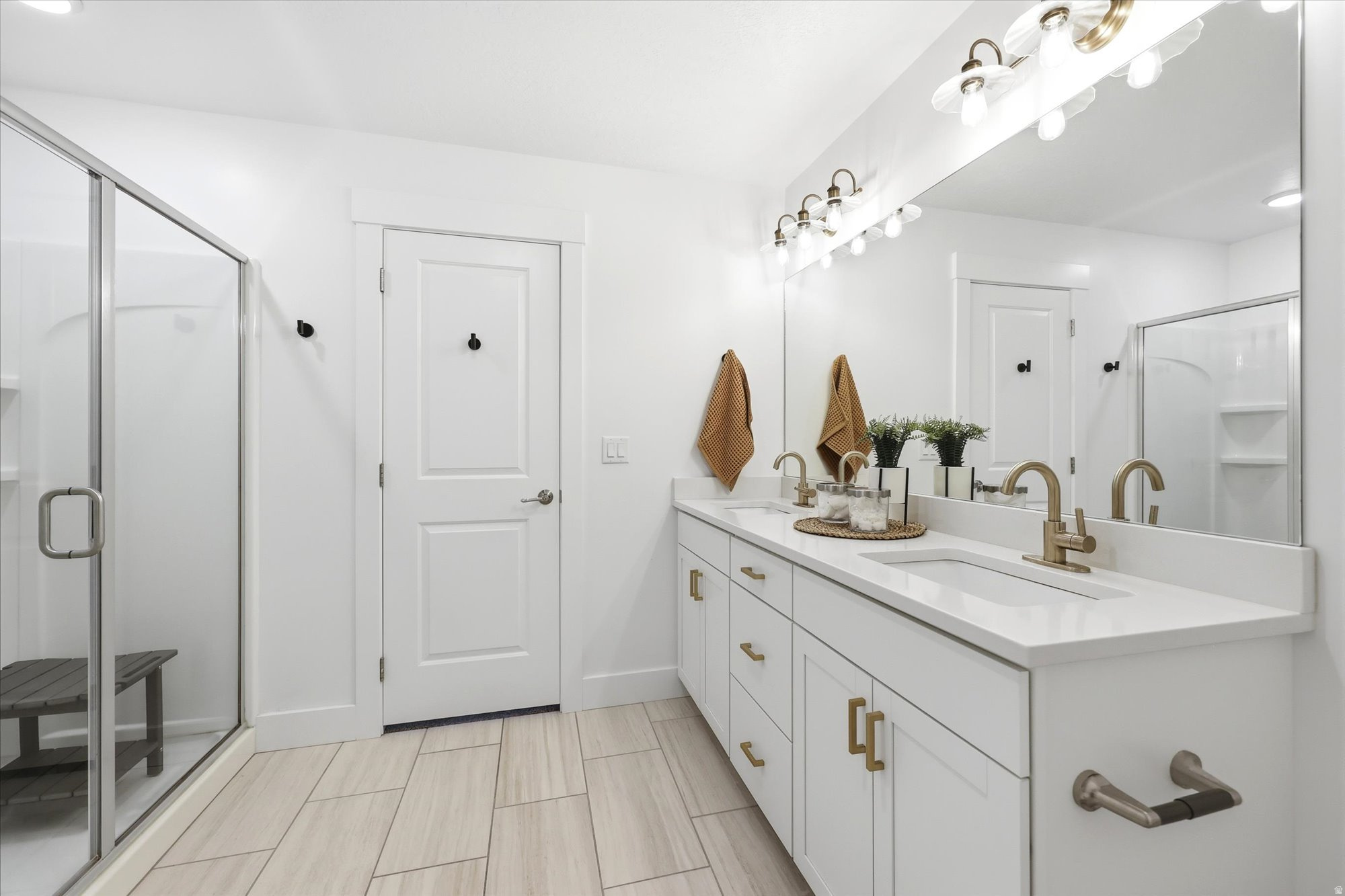 LAKEVIEW FIELDS - Residential
