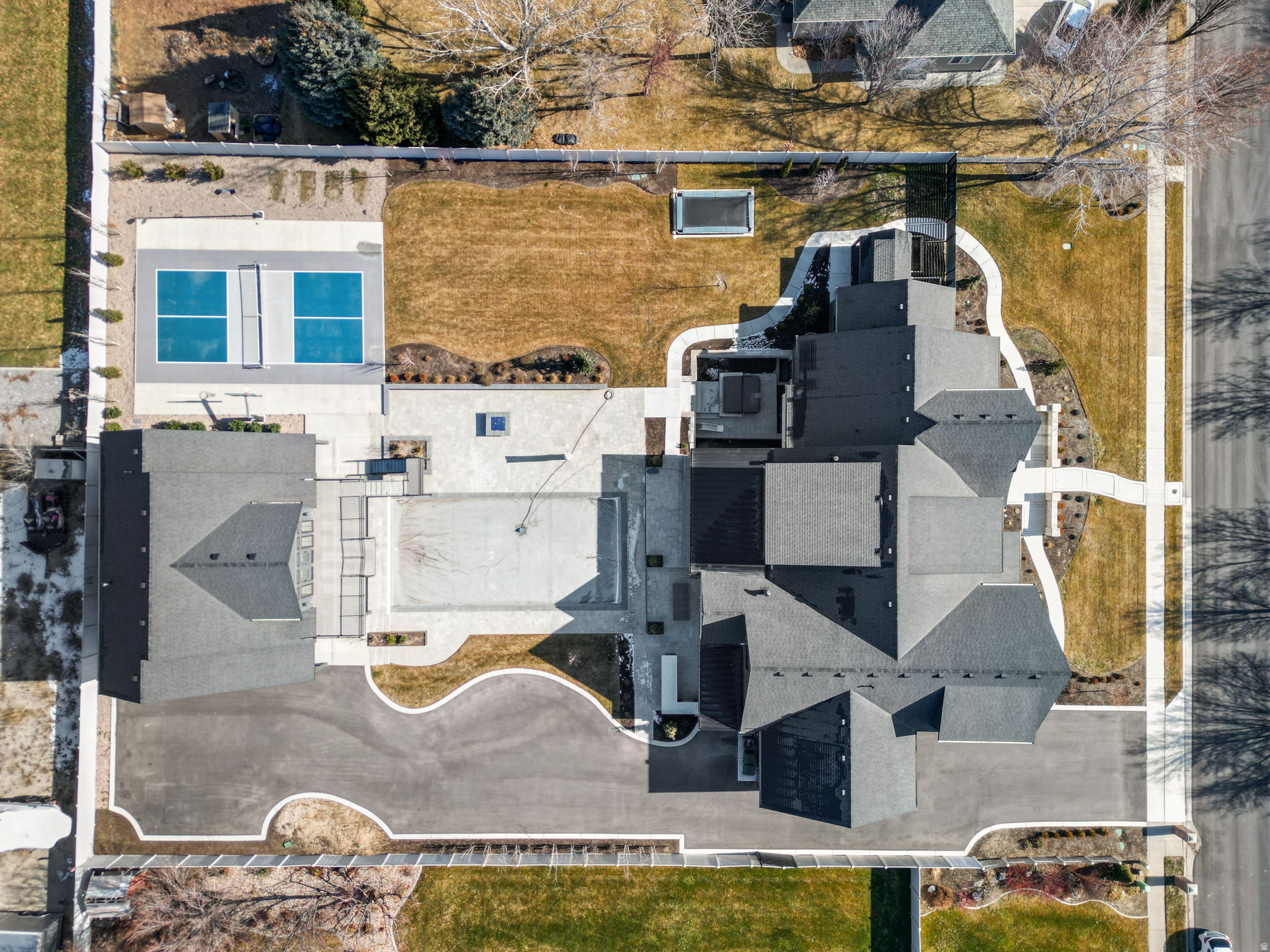 HIGH VALLEY ESTATES - Residential