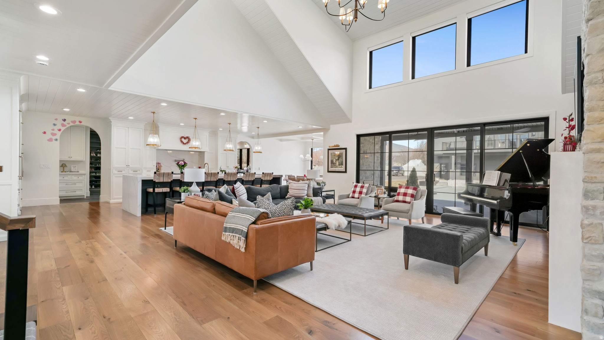 HIGH VALLEY ESTATES - Residential