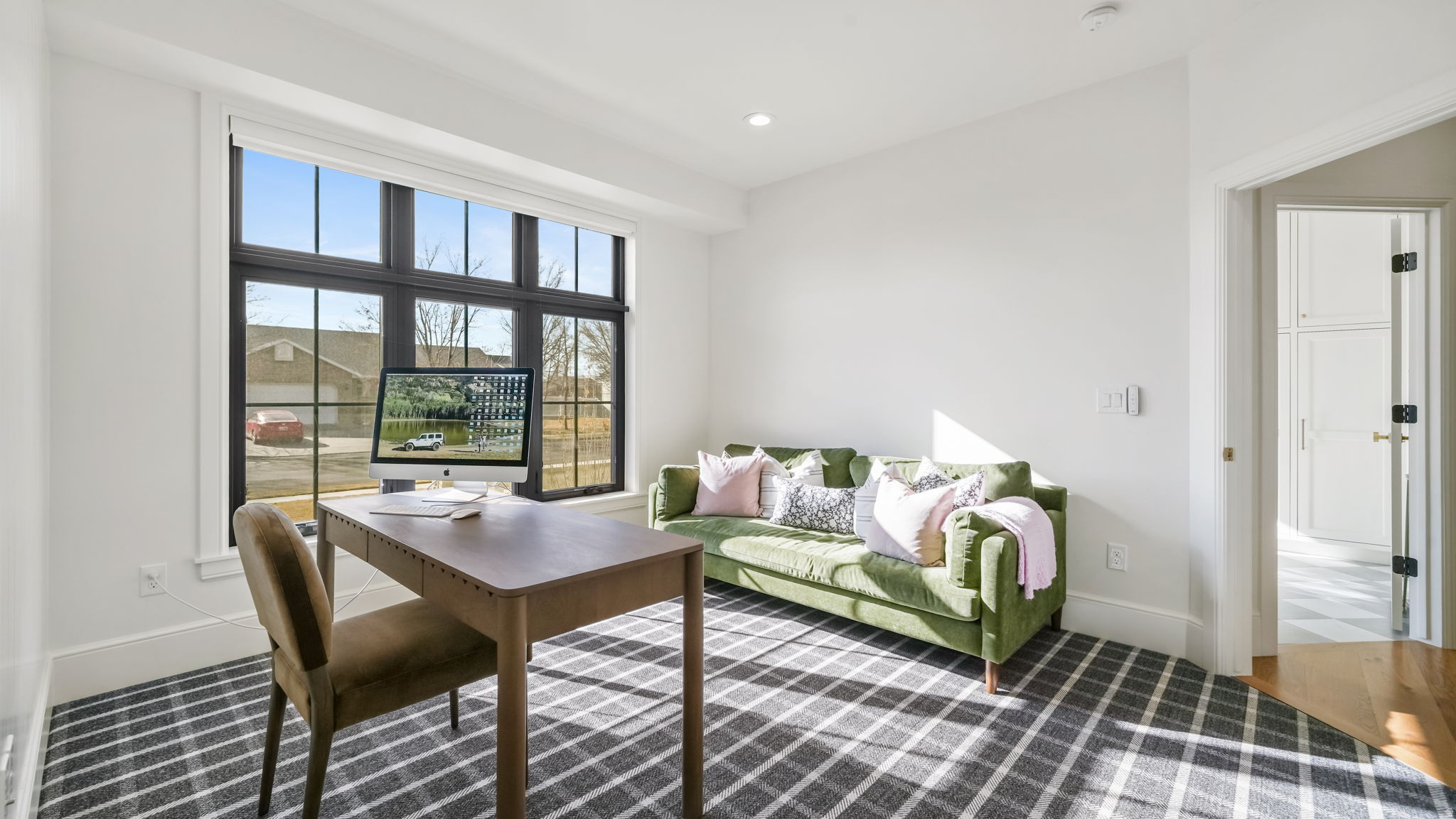 HIGH VALLEY ESTATES - Residential