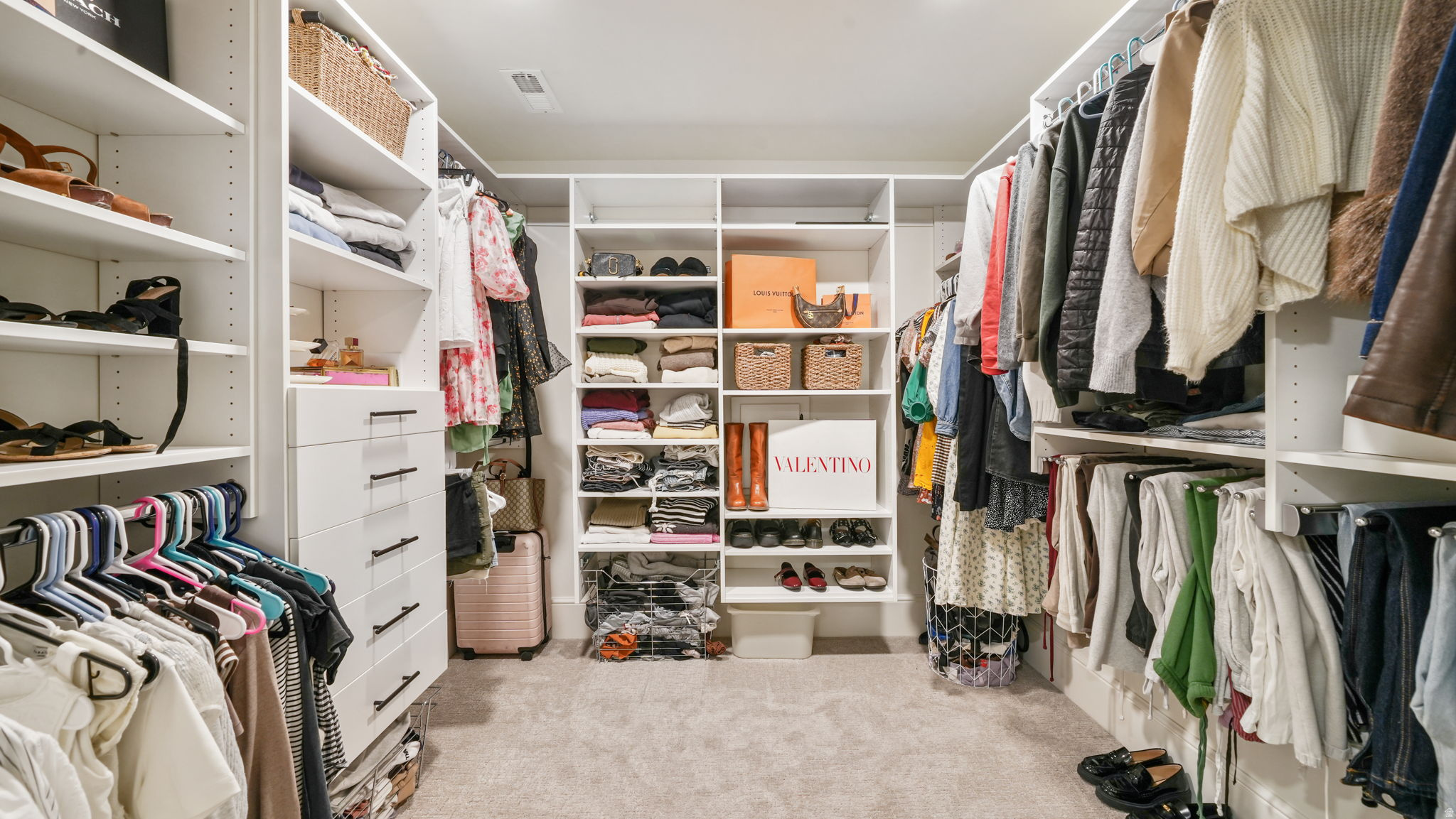 HIGH VALLEY ESTATES - Residential