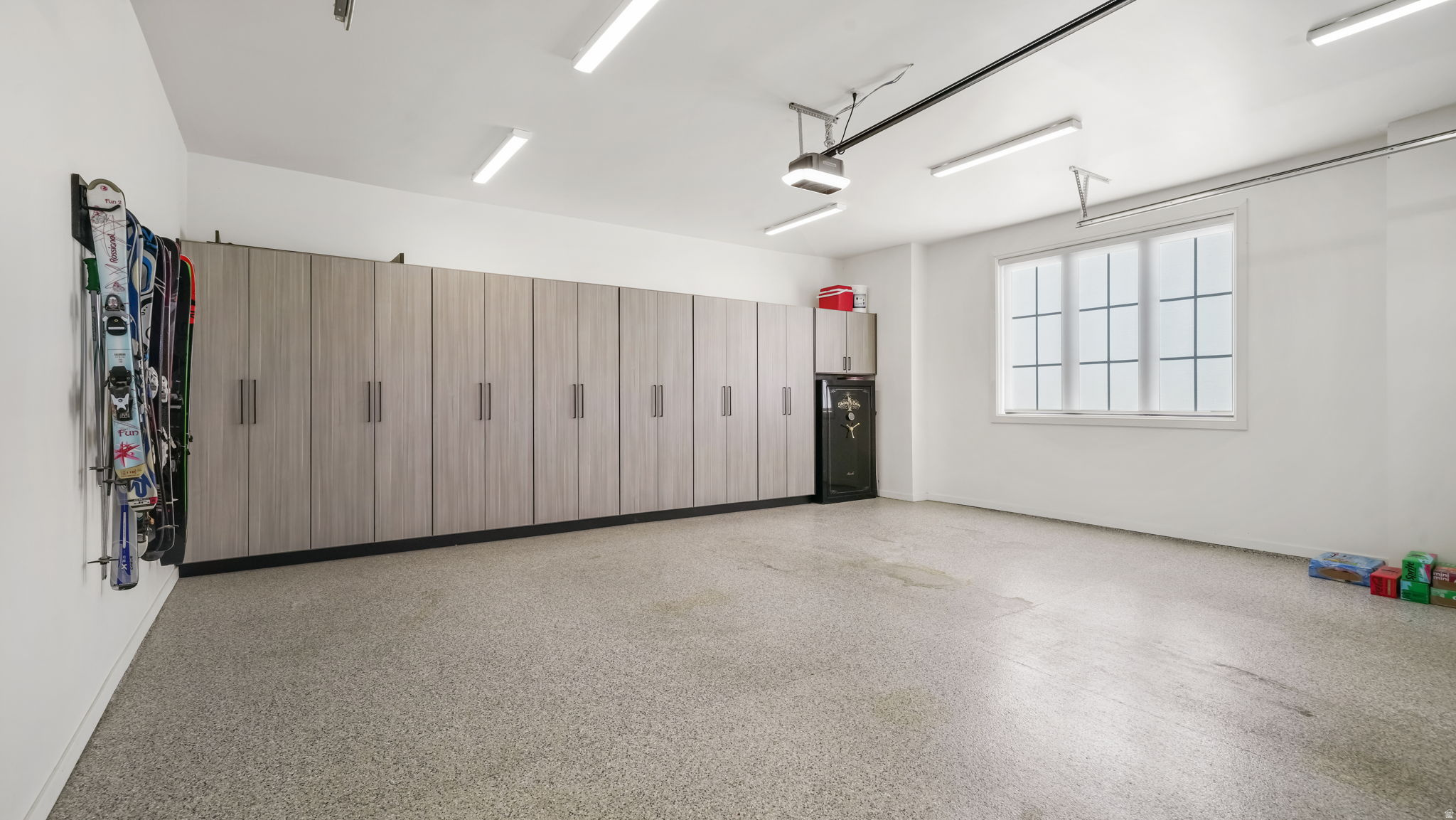 HIGH VALLEY ESTATES - Residential