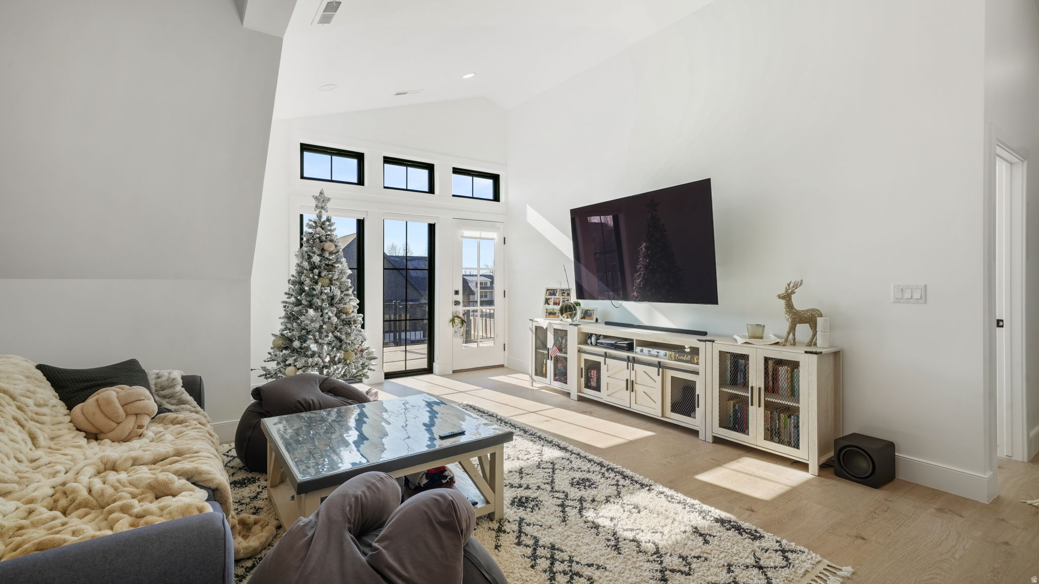 HIGH VALLEY ESTATES - Residential