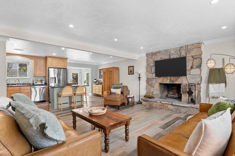 Tiny photo for 1758 E ABBEDALE LN E, Sandy, UT 84092 (MLS # 2148967)