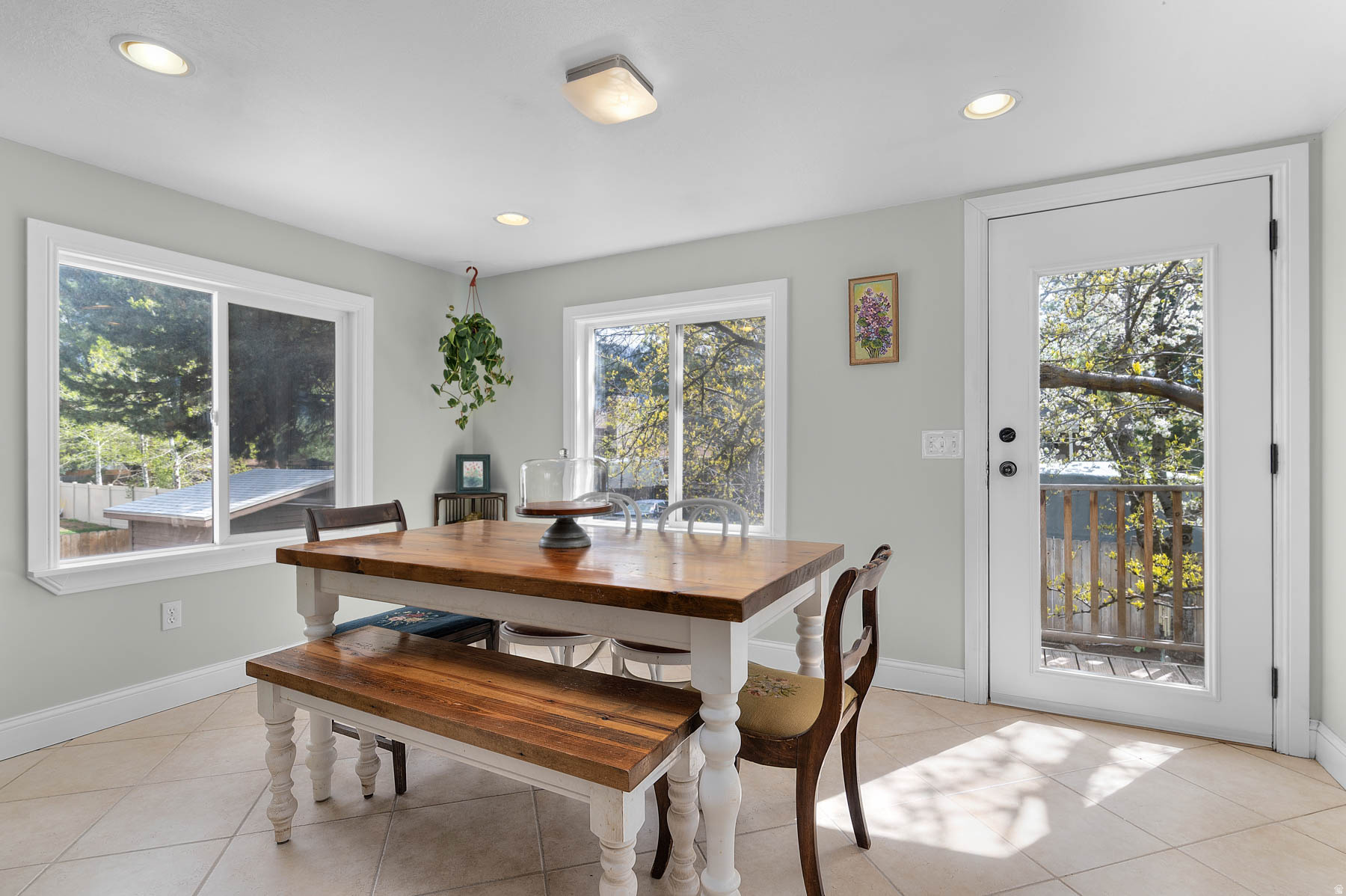 WHITE CITY - Residential