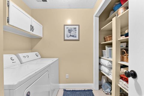 Tiny photo for 1758 E ABBEDALE LN E, Sandy, UT 84092 (MLS # 2148967)