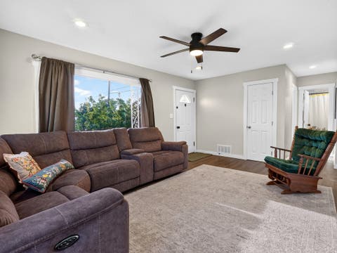 Tiny photo for 4452 S JEFFERSON AVE, South Ogden, UT 84403 (MLS # 2179982)