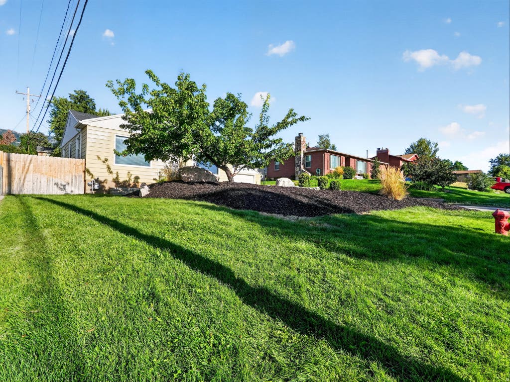 Photo of 4452 S JEFFERSON AVE, South Ogden, UT 84403 (MLS # 2179982)