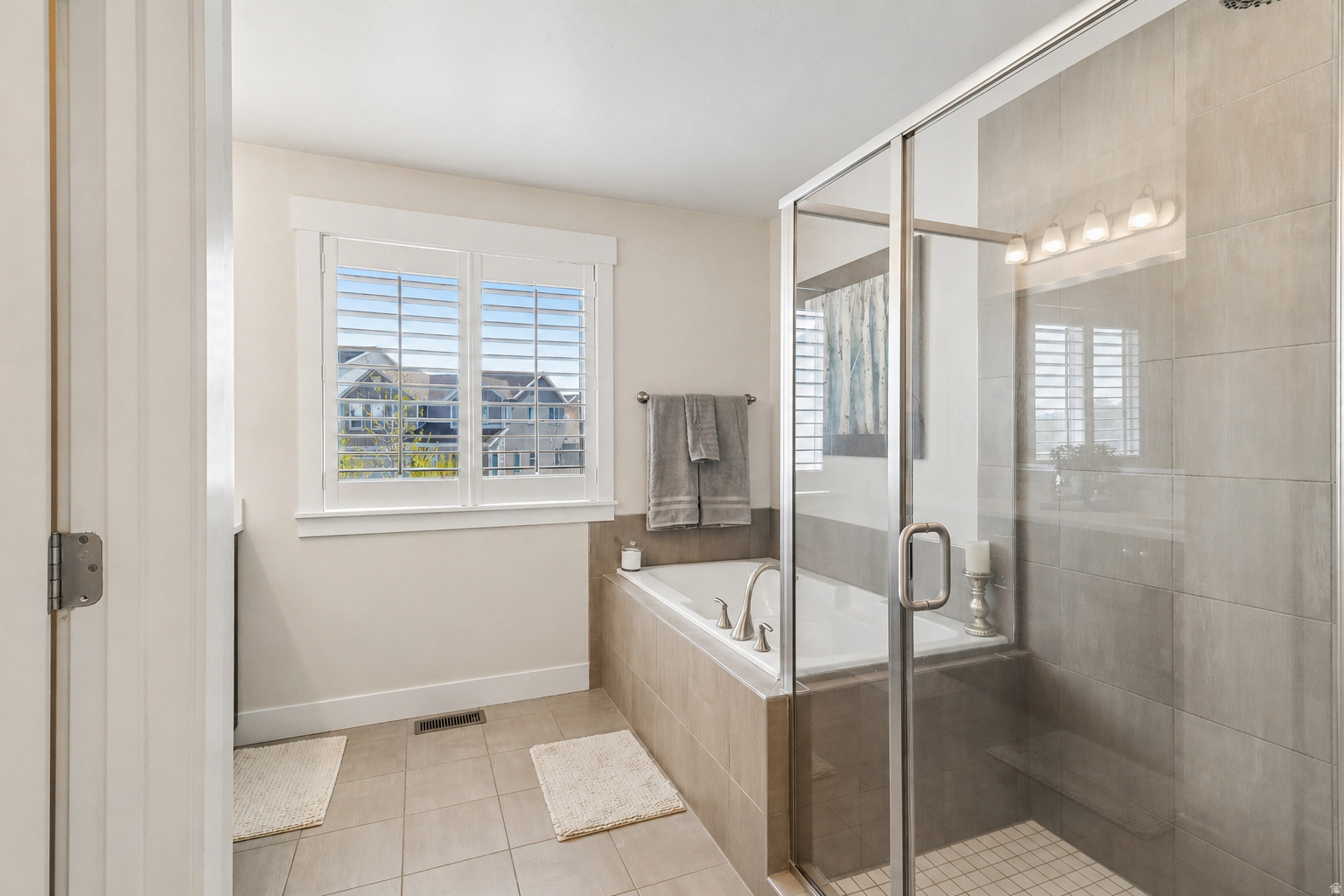 EASTRIDGE PARK - Residential