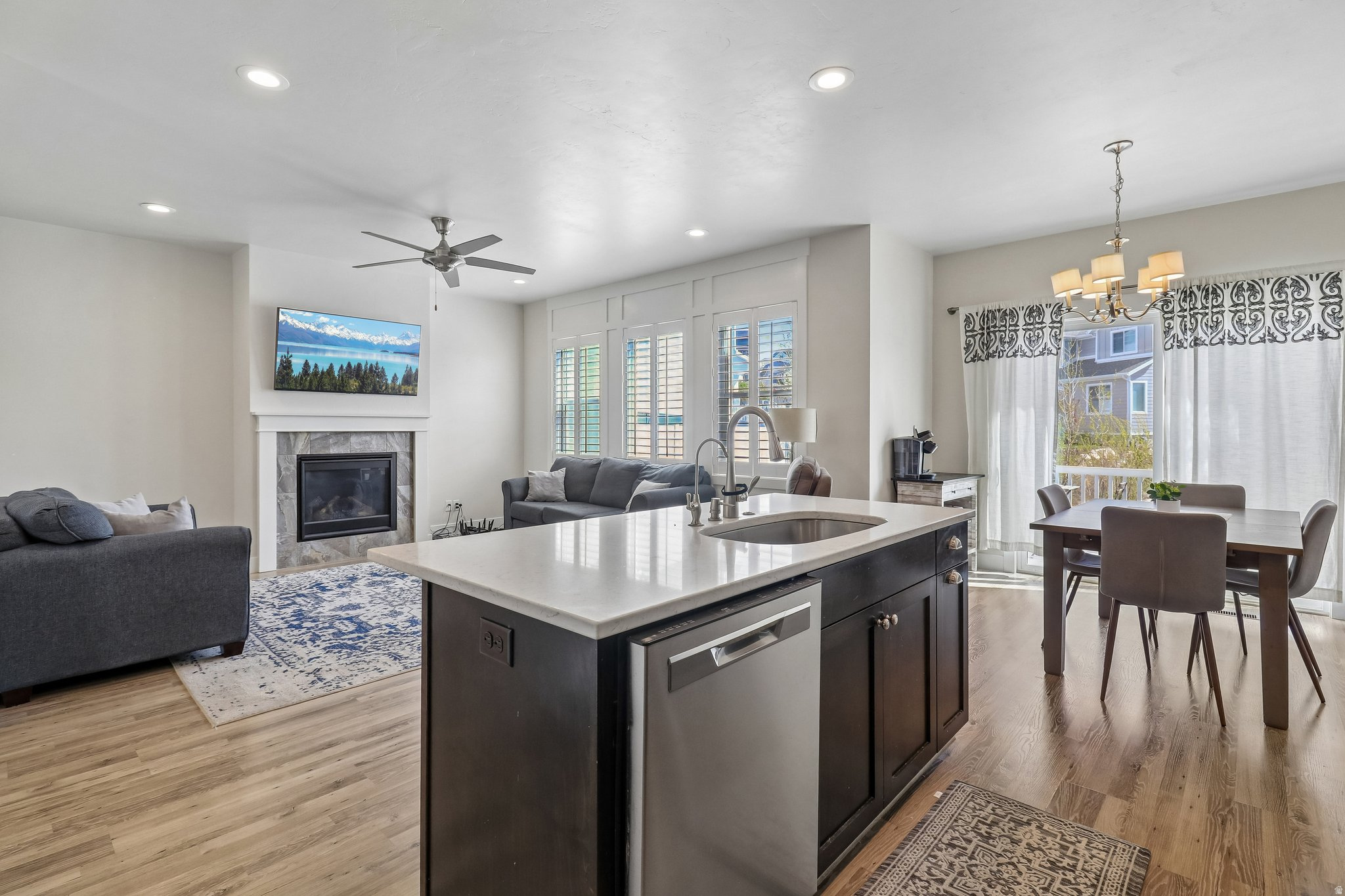 EASTRIDGE PARK - Residential