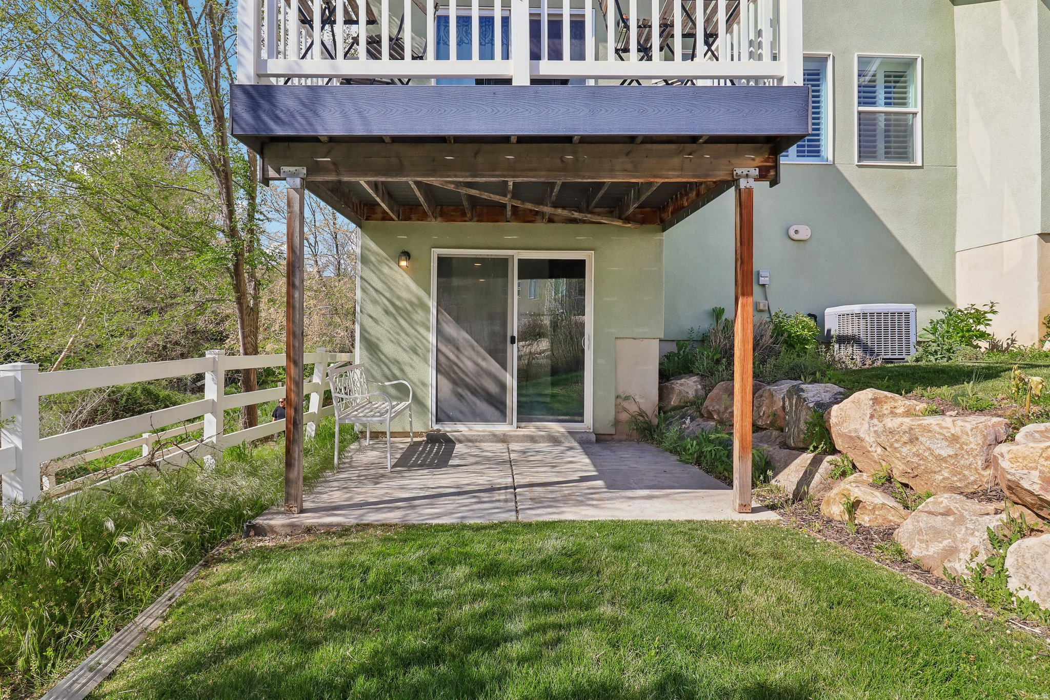 EASTRIDGE PARK - Residential