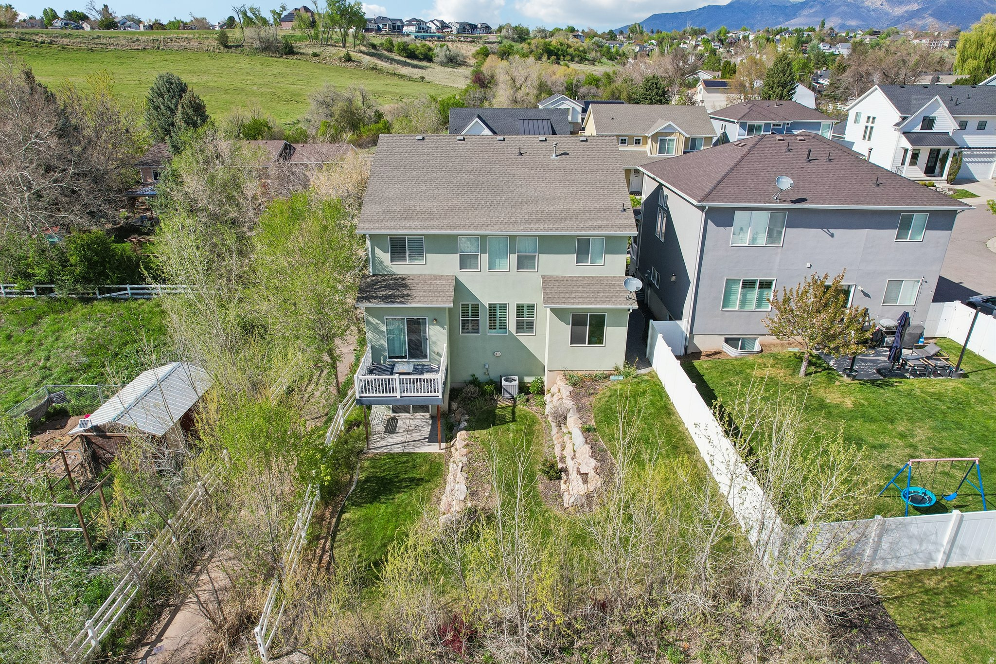 EASTRIDGE PARK - Residential