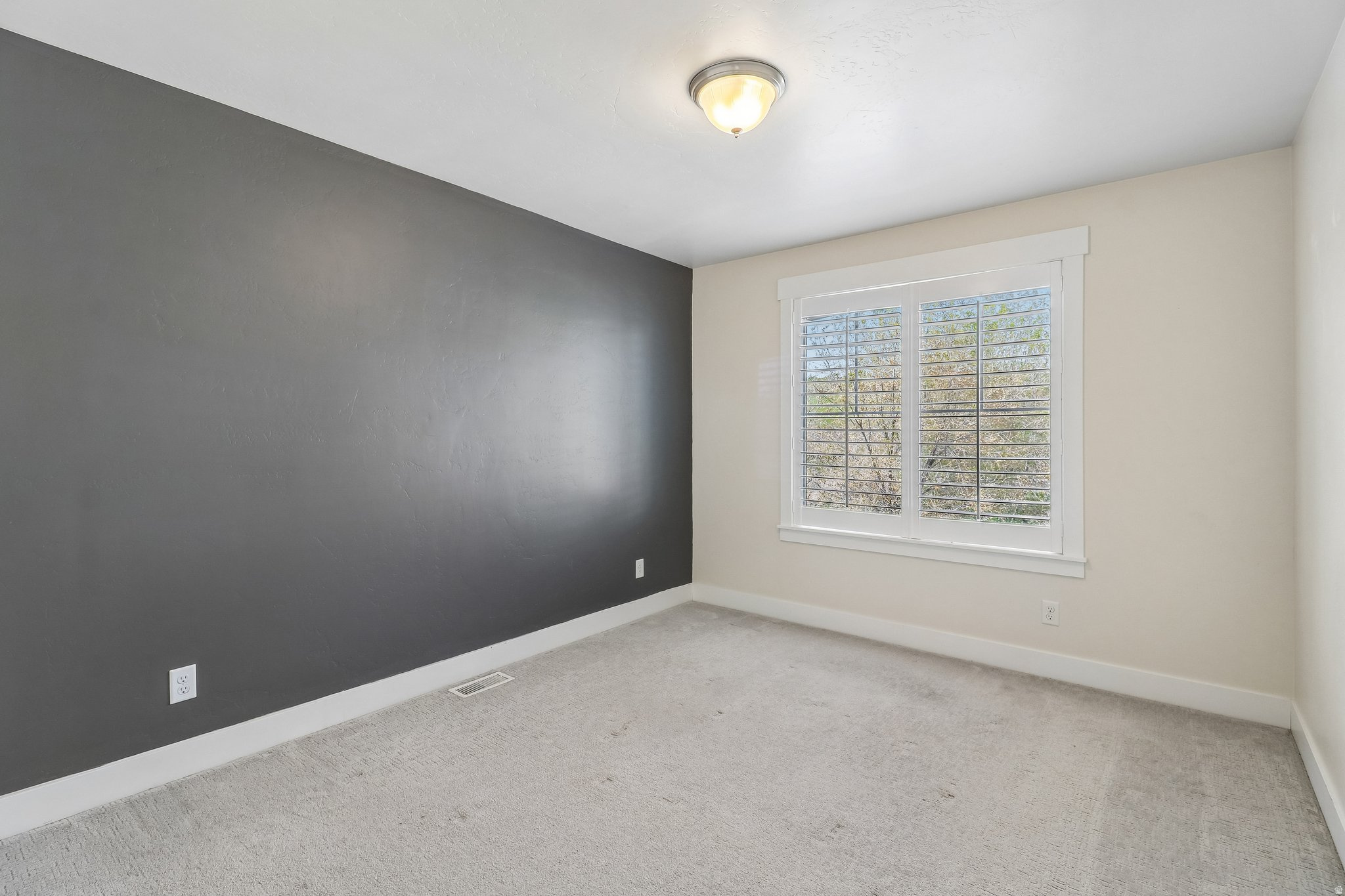 EASTRIDGE PARK - Residential