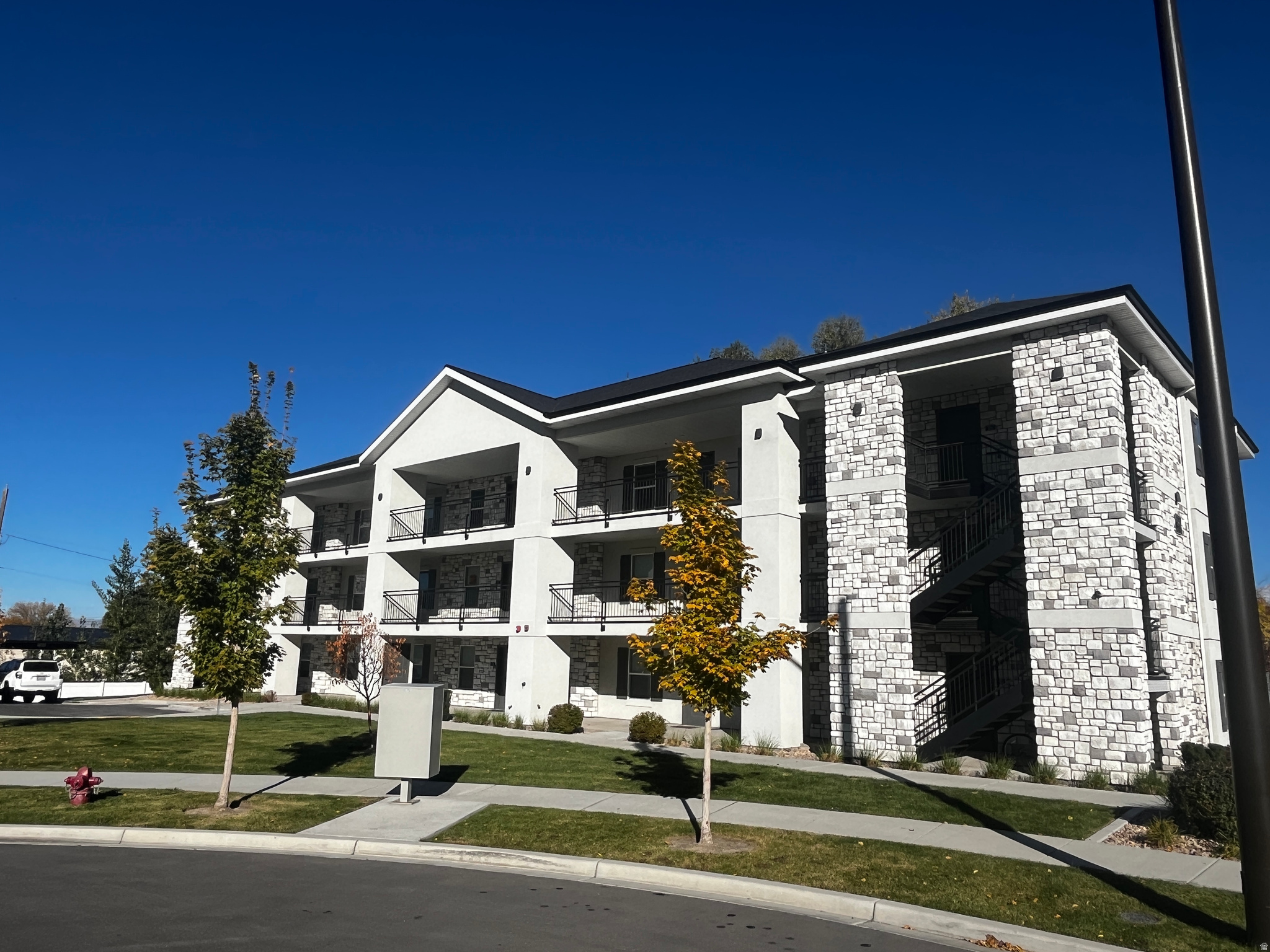 FOXRIDGE - Residential