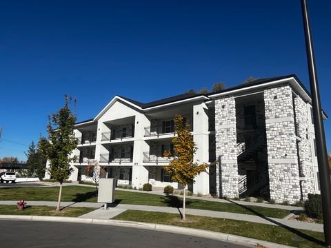 Photo of 490 S 100 W #F102, Springville, UT 84663 (MLS # 2120291)