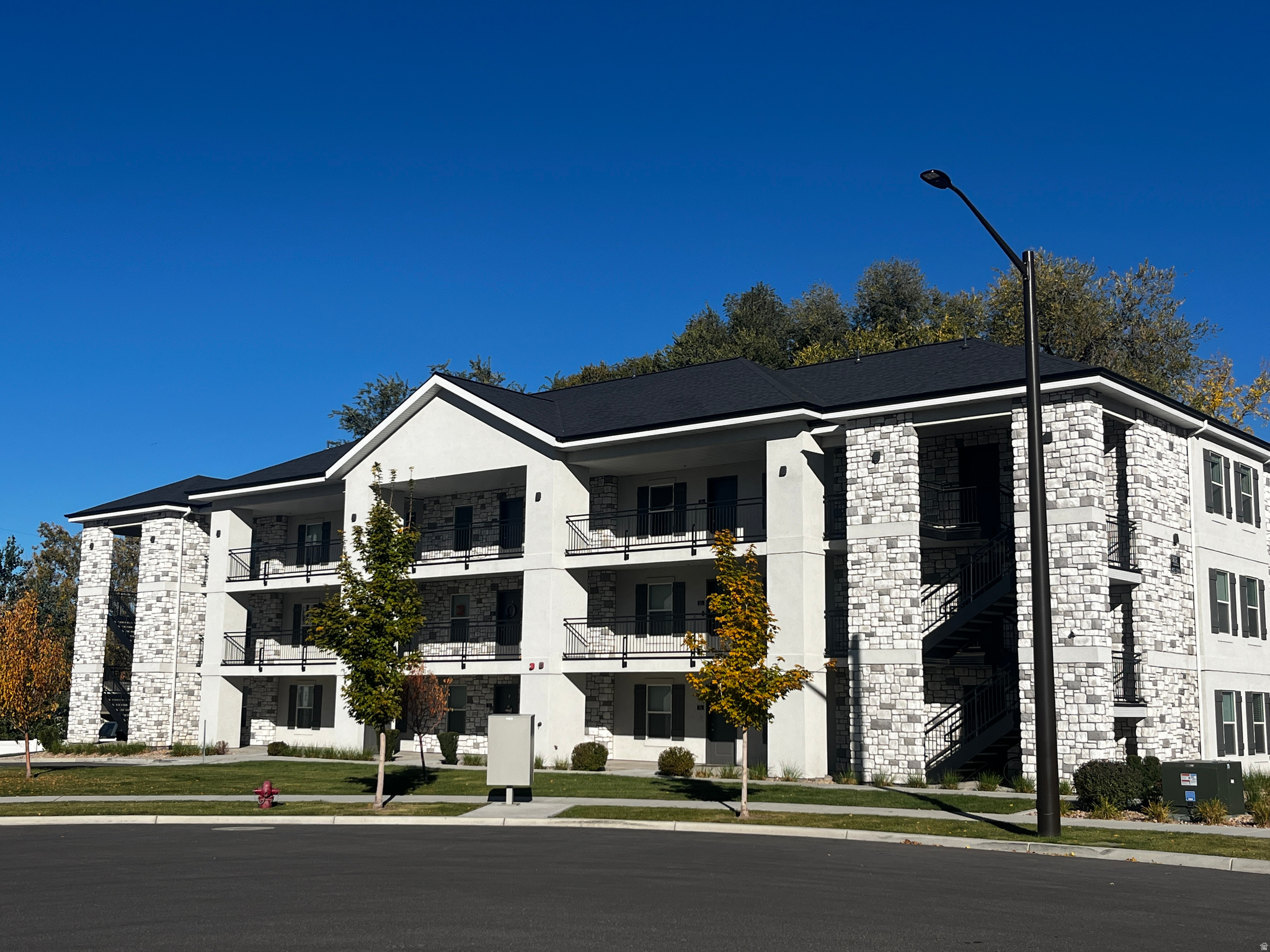 FOXRIDGE - Residential