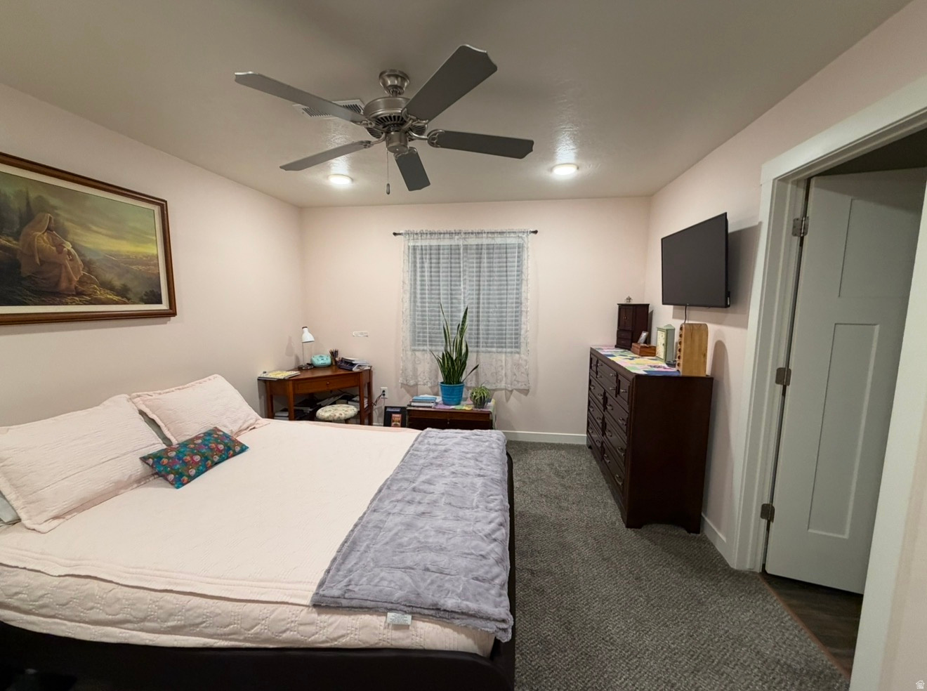 PINE RIDGE APARTMENTS - Residential