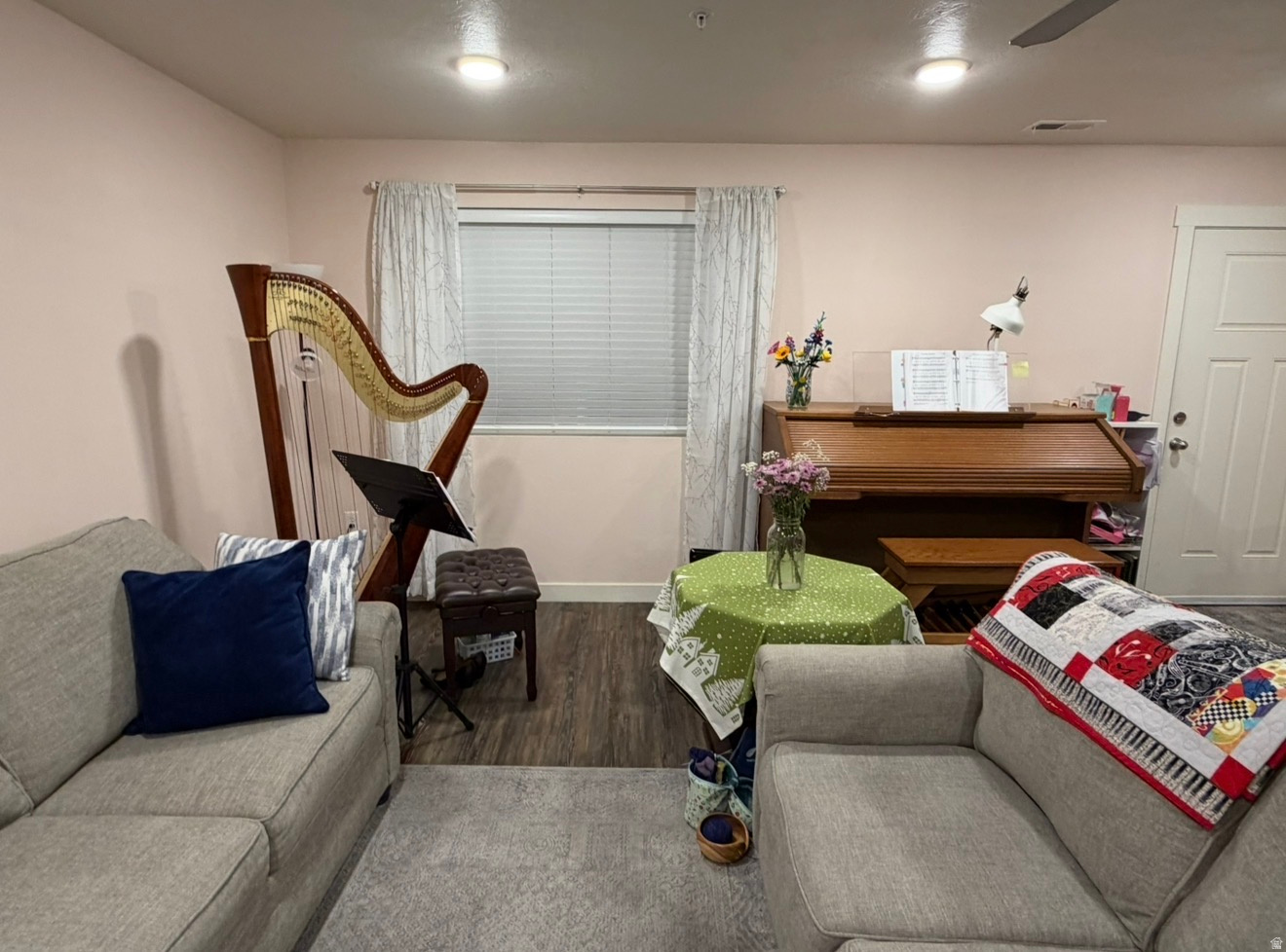 PINE RIDGE APARTMENTS - Residential