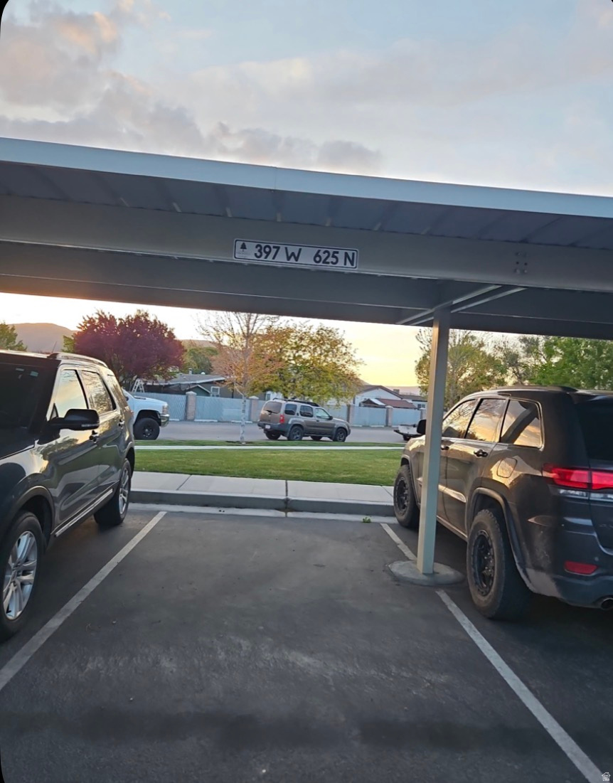 PINE RIDGE APARTMENTS - Residential