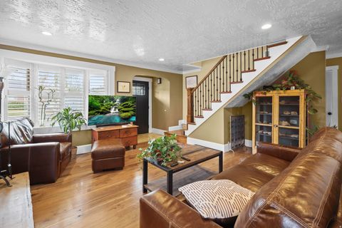 Tiny photo for 285 E 1100 S, Bountiful, UT 84010 (MLS # 2141306)