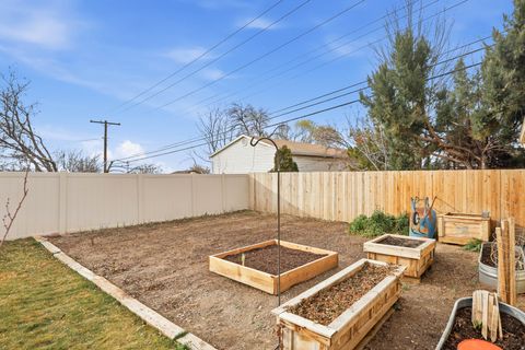 Tiny photo for 285 E 1100 S, Bountiful, UT 84010 (MLS # 2141306)